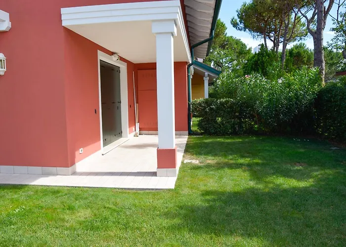 Green Marine Family Villas